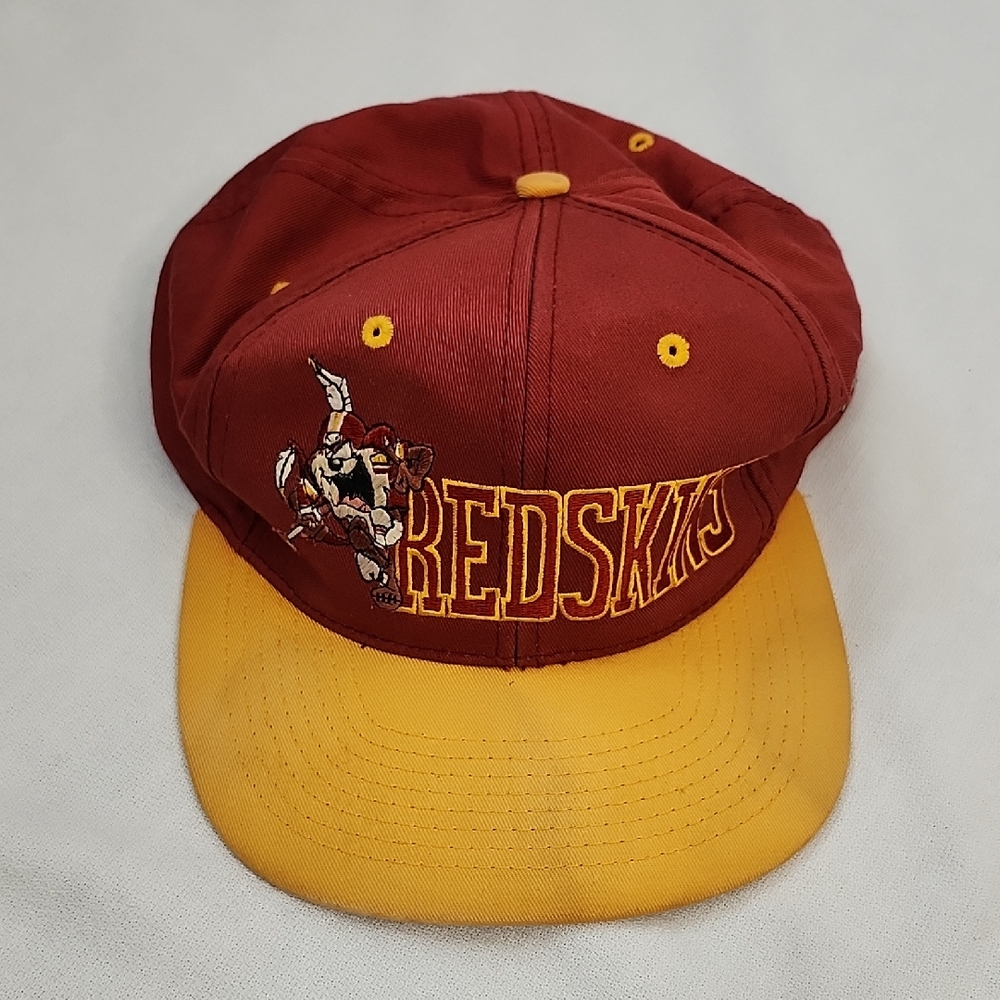 Warner Brothers Looney Tunes TAZ Redskins Snapback Cap